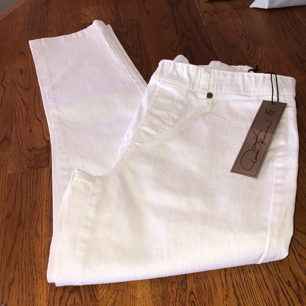 Diane Gilman white pants